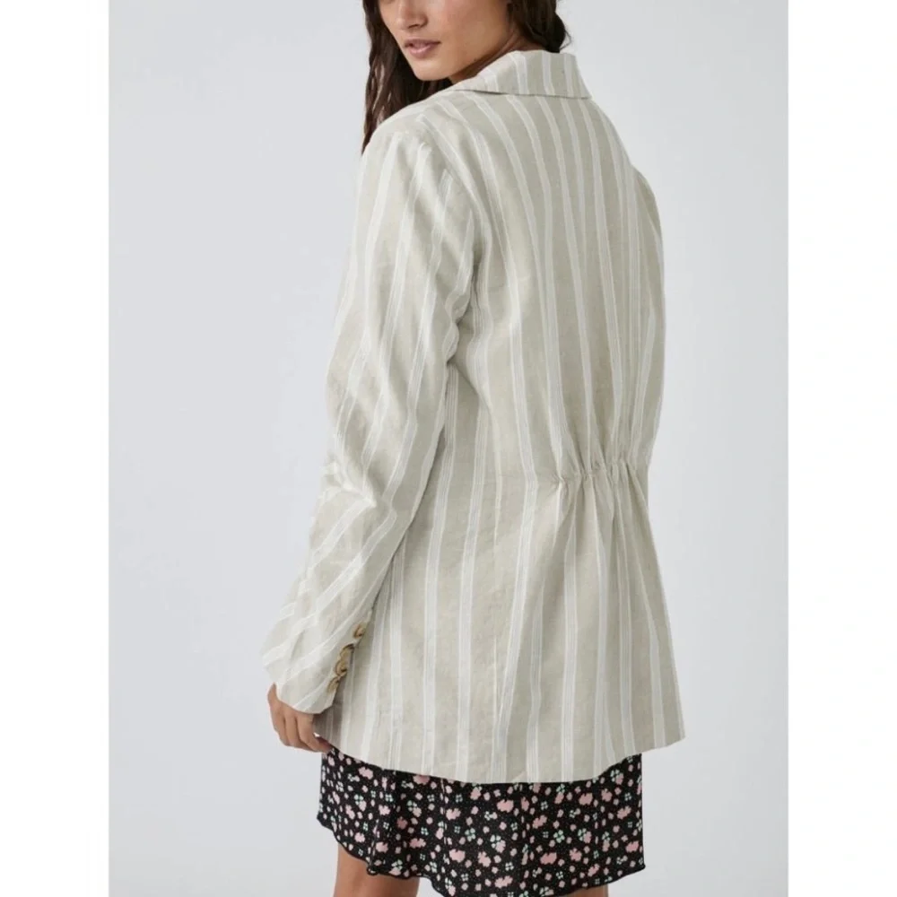 FREE PEOPLE‎ Fern Blazer in Dusty Beige Size Small